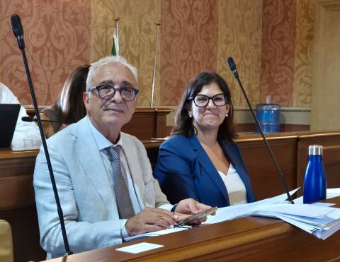 Il sindaco, Aurelio Lo Fazio, e l'assessore Valentina Corrado