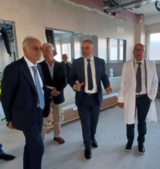 Il sopralluogo in ospedale 