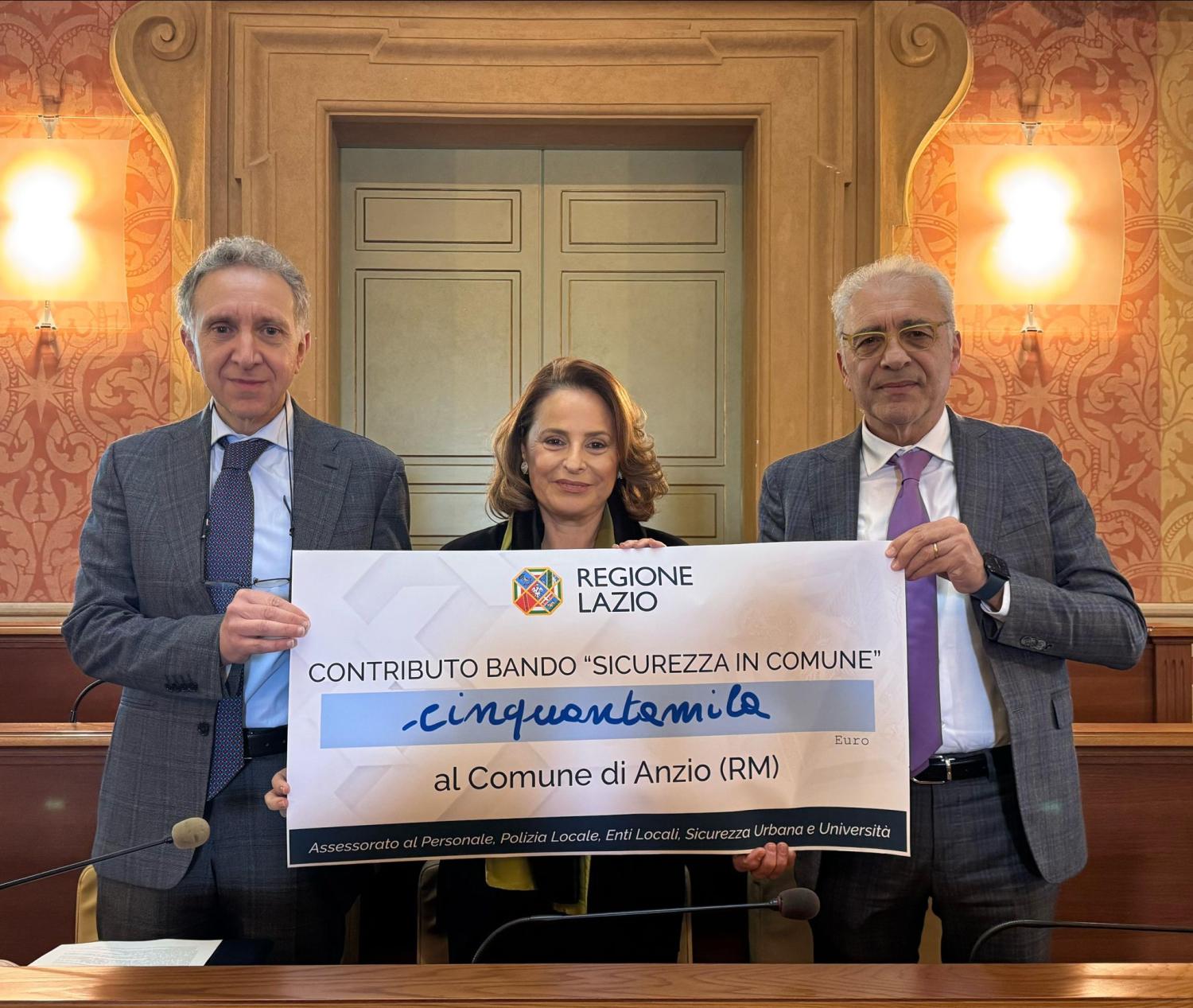 Il sindaco Lo Fazio con l'assessore Somma e l'assessore regionale Regimenti