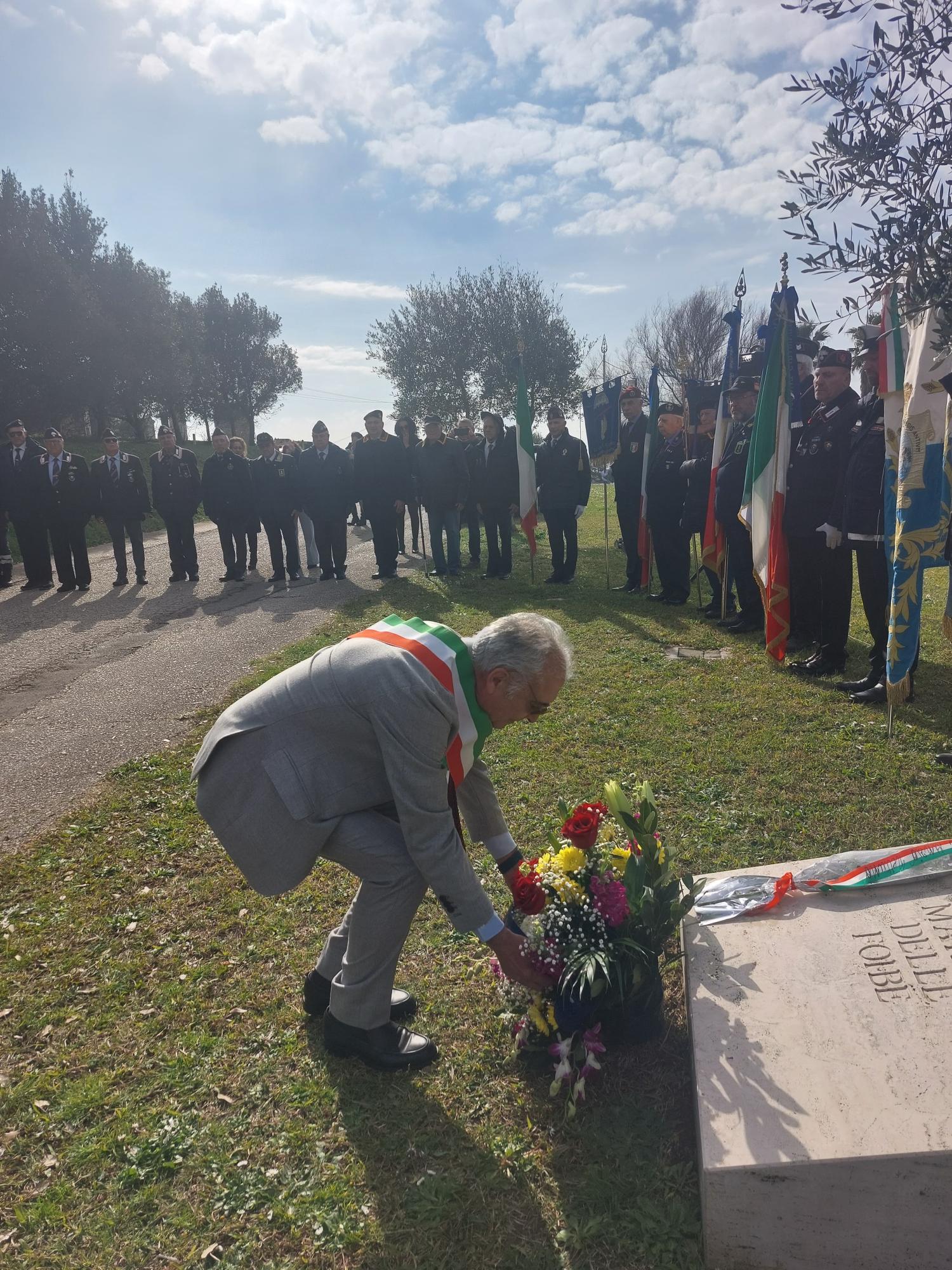 Il sindaco Lo Fazio al cippo dedicato alle vittime delle Foibe