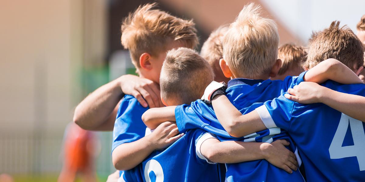 Giovani che fanno sport