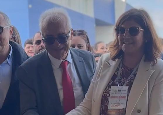 Il sindaco Aurelio Lo Fazio e l'assessore Valentina Corrado
