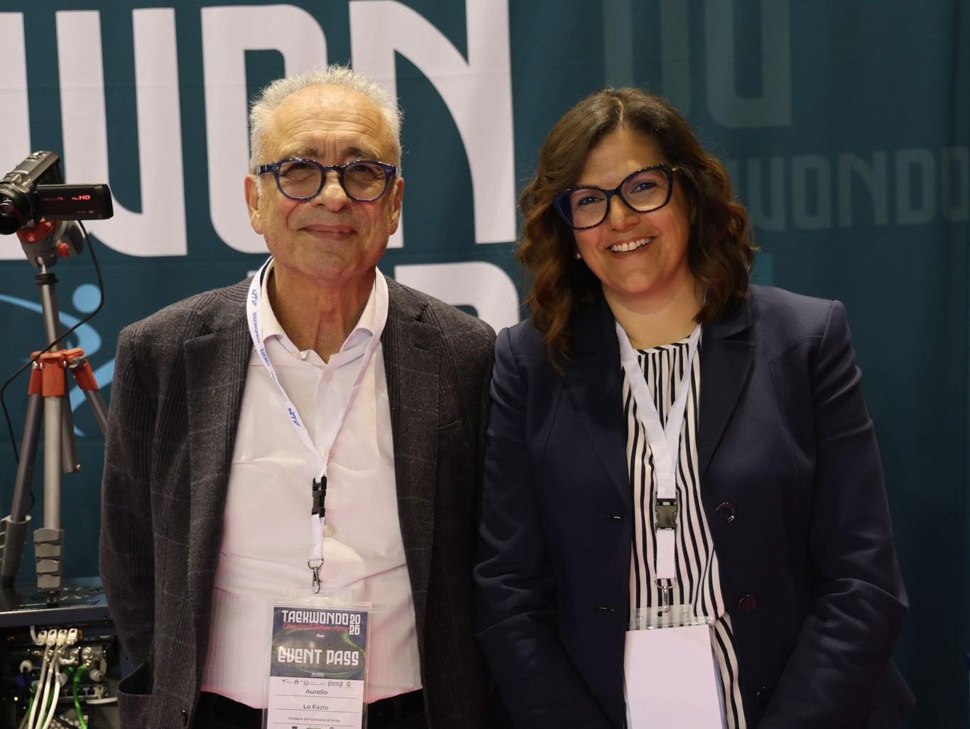 Il sindaco, Aurelio Lo Fazio, e l'assessore allo sport Valentina Corrado